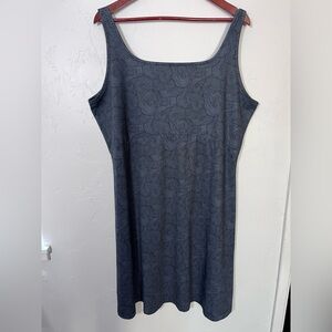 Columbia PFG Freezer lll‎  Dress Wind and Wave Pattern knee length Black/Gray XL